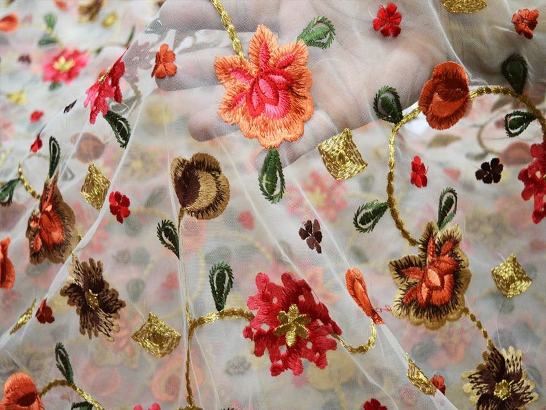 10 نوع از بهترین پارچه های مجلسی